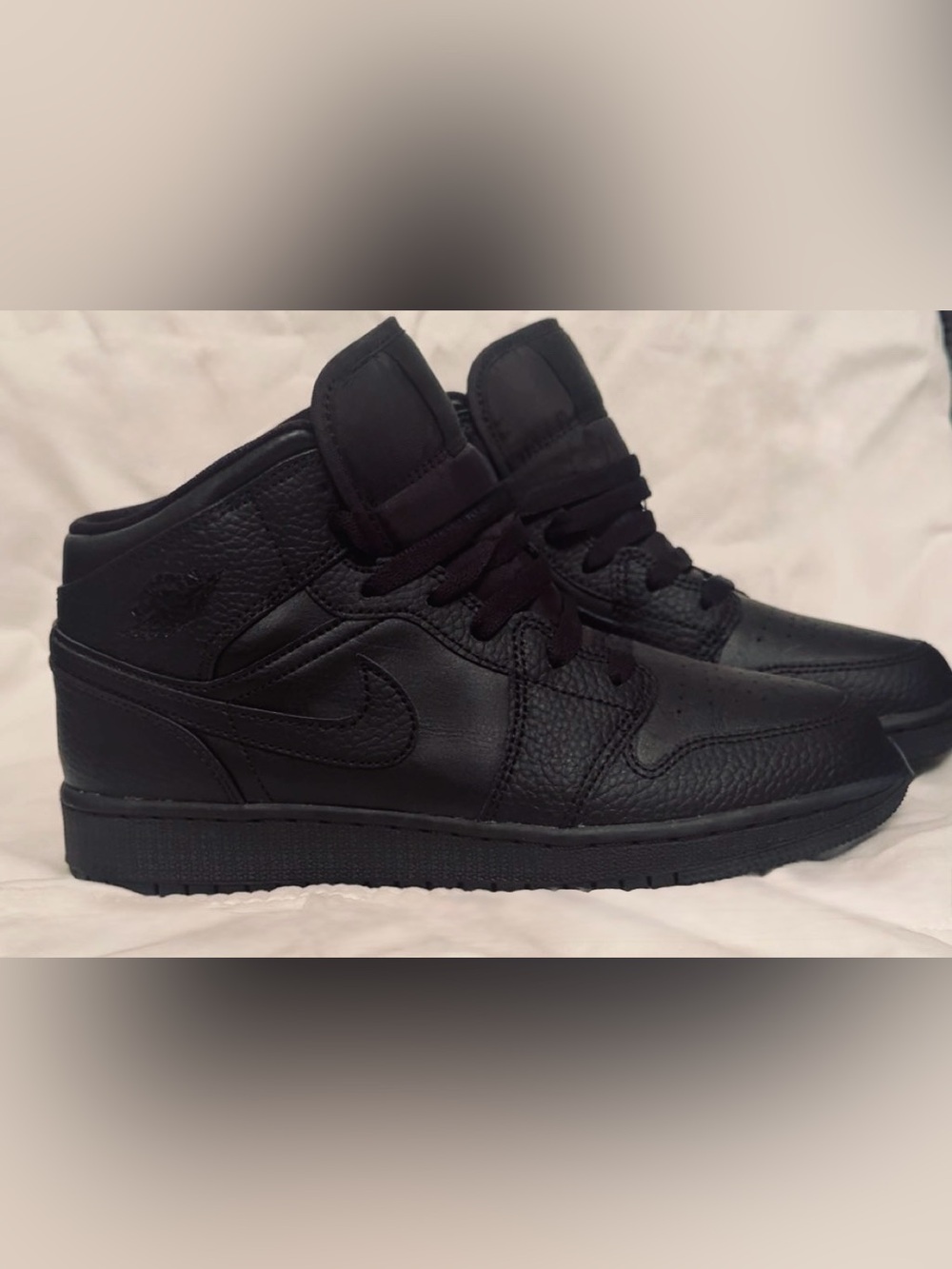 Nike Air Jordan’s 1 Max  ( Youth )